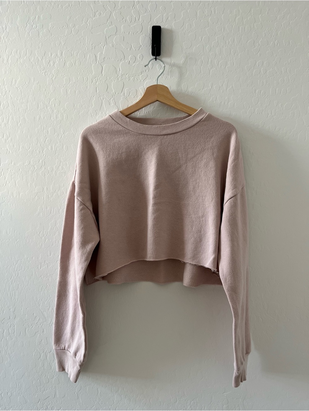 Socialite Cropped Light Blush Fleece Crewneck Sweatshirt
